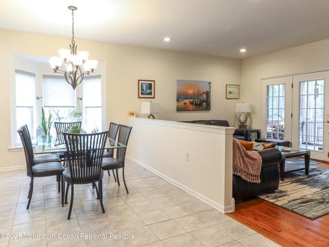 89 Iris Ct, Holmdel, NJ 07733 photo 19