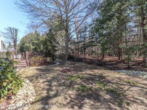 89 Iris Ct, Holmdel, NJ 07733 photo 43