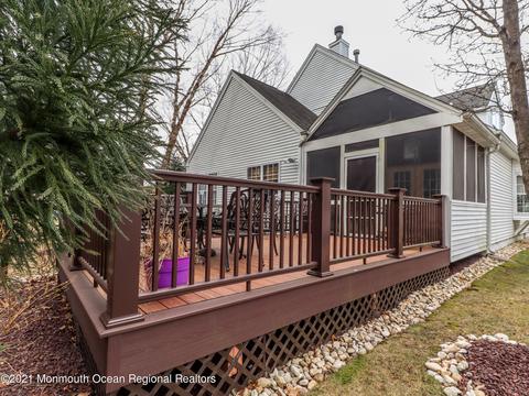 89 Iris Ct, Holmdel, NJ 07733 photo 40