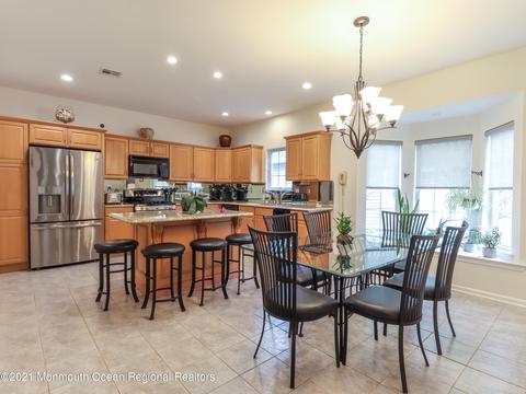 89 Iris Ct, Holmdel, NJ 07733 photo 20