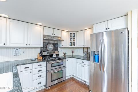 831 Riverview Dr, Brielle, NJ 08730 photo 23