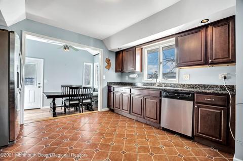 26 Lagoon Dr E, Brick, NJ 08723 photo 12