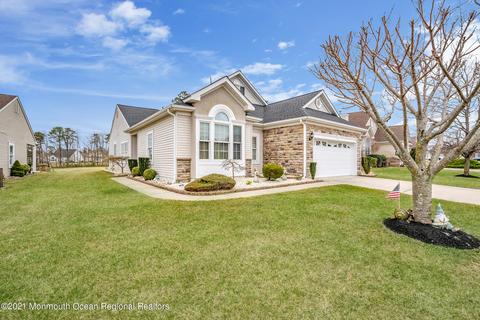 42 Pancoast Rd, Waretown, NJ 08758 photo 2