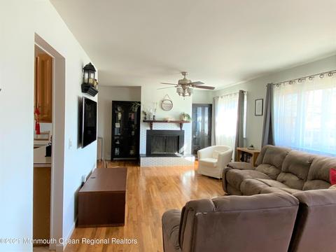 23 Birch Dr, Jackson, NJ 08527 photo 3