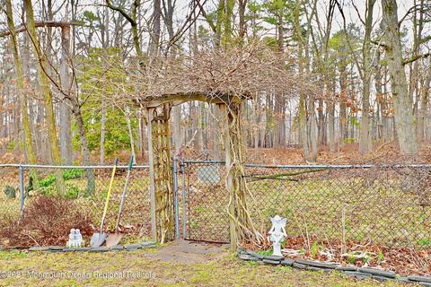 21 Bobwhite Ct, Forked River, NJ 08731 photo 38