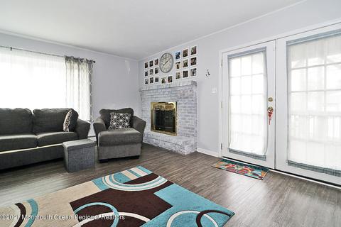1274 Spruce St, Forked River, NJ 08731 photo 3