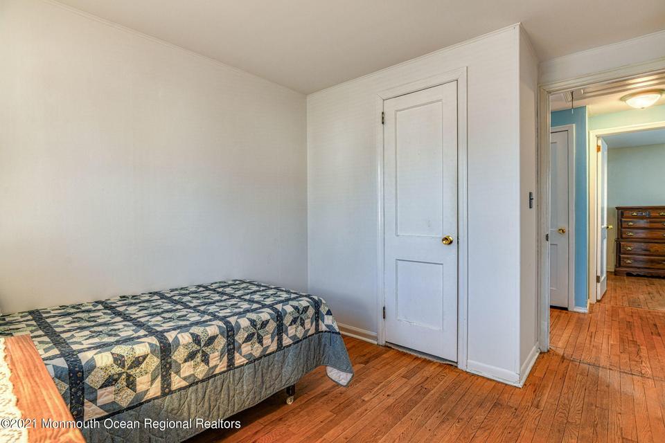  10 Snyder Ave, Keansburg, NJ 07734 photo 11