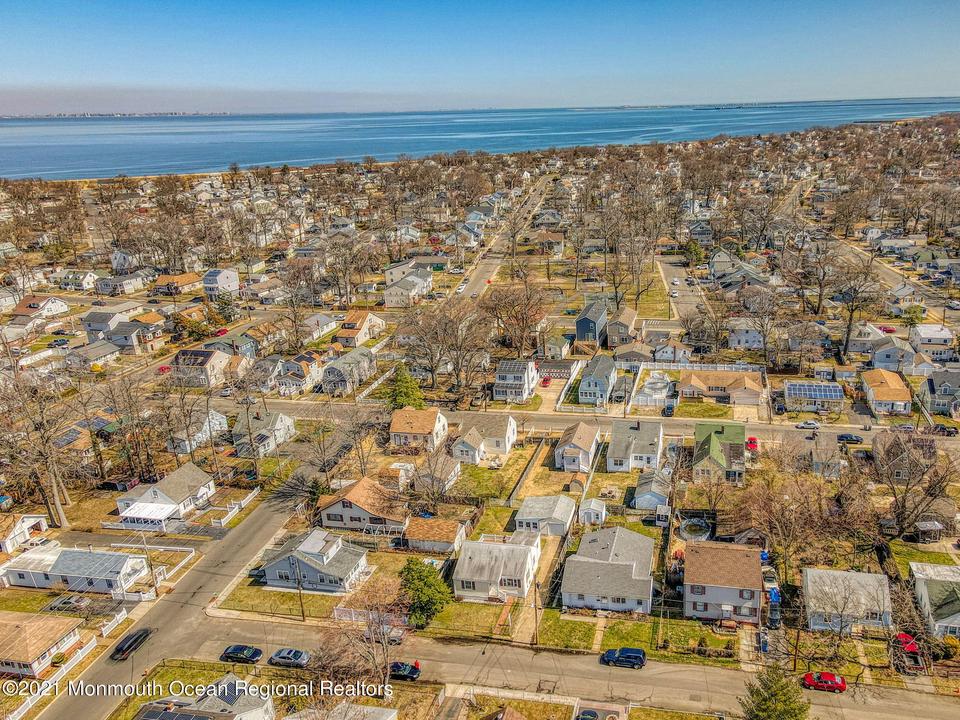  10 Snyder Ave, Keansburg, NJ 07734 photo 33