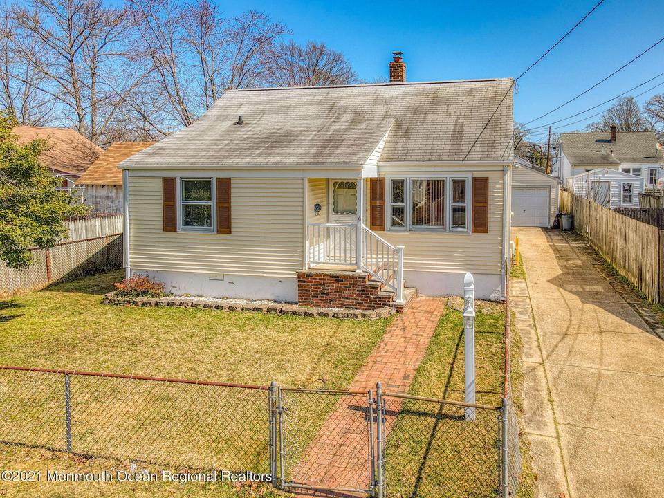  10 Snyder Ave, Keansburg, NJ 07734 photo 4