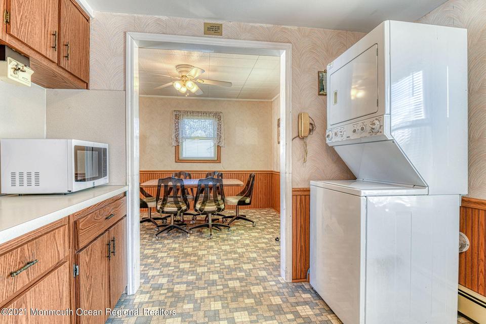  10 Snyder Ave, Keansburg, NJ 07734 photo 20