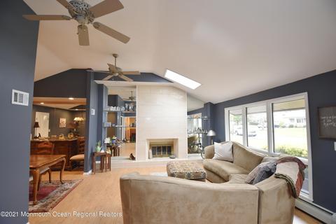 1007 Cedar Ln, Brielle, NJ 08730 photo 5