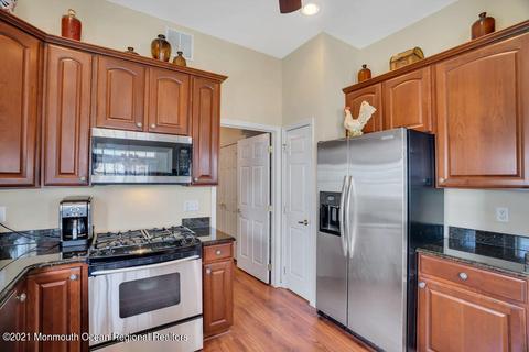 51 Pancoast Rd, Waretown, NJ 08758 photo 12