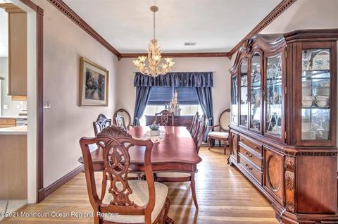 24 Hampton Ct, Matawan, NJ 07747 photo 18