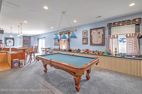 24 Hampton Ct, Matawan, NJ 07747 photo 34
