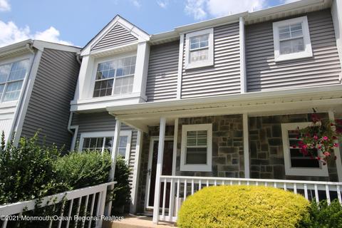 19 Mainbraid Ct, Tinton Falls, NJ 07753 photo 2