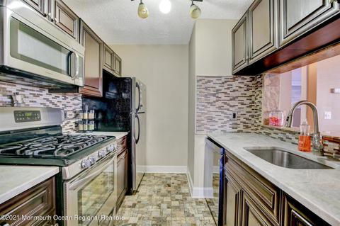 404 Geranium Ct, Jackson, NJ 08527 photo 17