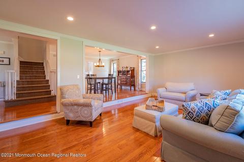 16 Dearborn Dr, Holmdel, NJ 07733 photo 15