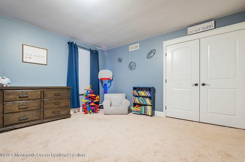 16 Dearborn Dr, Holmdel, NJ 07733 photo 22
