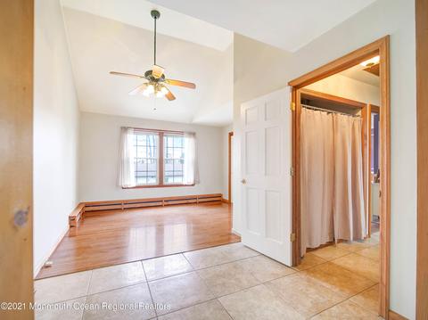 21 Crescent Rd, Edison, NJ 08817 photo 14