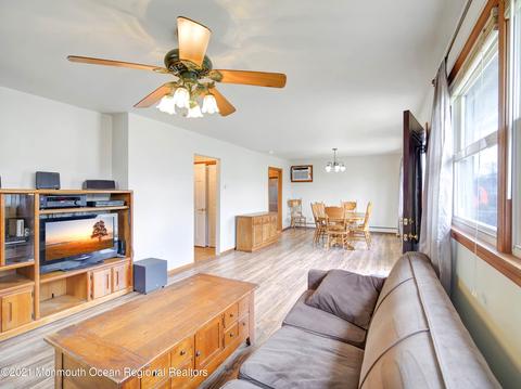 21 Crescent Rd, Edison, NJ 08817 photo 5
