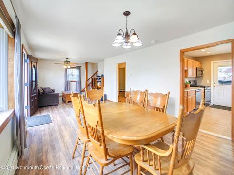 21 Crescent Rd, Edison, NJ 08817 photo 6