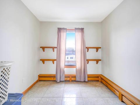 21 Crescent Rd, Edison, NJ 08817 photo 16