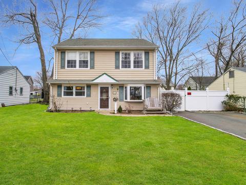21 Crescent Rd, Edison, NJ 08817 photo 1
