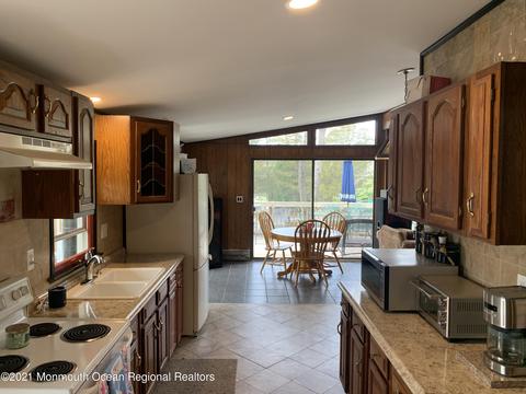 199 White Rd, Jackson, NJ 08527 photo 5