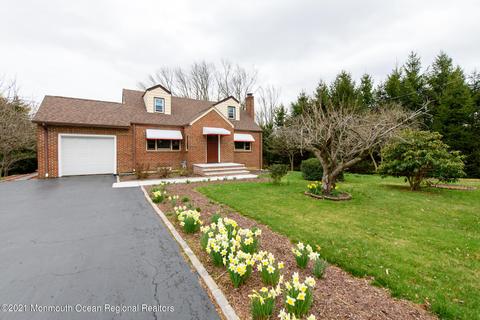 62 Middlesex Rd, Matawan, NJ 07747 photo 1