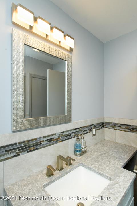 62 Middlesex Rd, Matawan, NJ 07747 photo 21