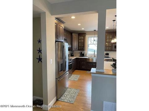17 Dock Ave, Waretown, NJ 08758 photo 2
