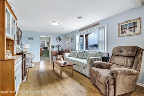 173 Lighthouse Dr, Waretown, NJ 08758 photo 10