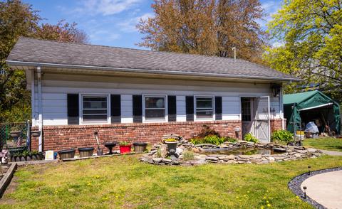 4 Smith St, Howell, NJ 07731 photo 9