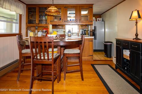 4 Smith St, Howell, NJ 07731 photo 12