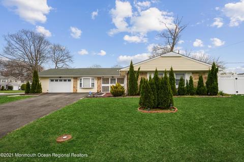 5 Bechstein Dr, Matawan, NJ 07747 photo 1