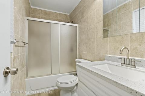 5 Bechstein Dr, Matawan, NJ 07747 photo 9