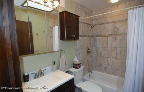 606 Center St, Forked River, NJ 08731 photo 6