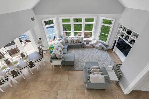 30 Riverside Dr, Rumson, NJ 07760 photo 9