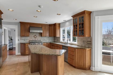 30 Riverside Dr, Rumson, NJ 07760 photo 13