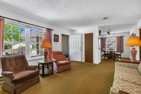 422 Cheyenne Dr, Waretown, NJ 08758 photo 2