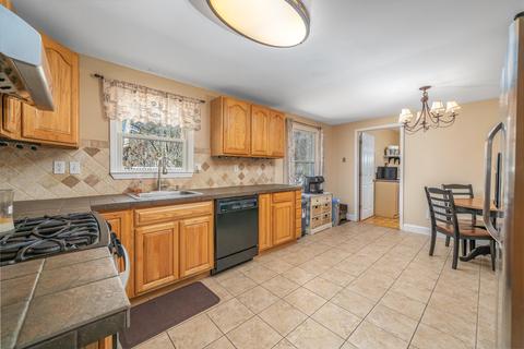 427 3rd St, Waretown, NJ 08758 photo 7