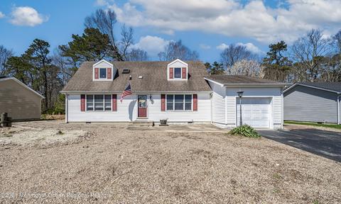 427 3rd St, Waretown, NJ 08758 photo 1