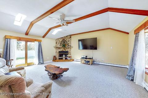 752 Cherry Ln, Brick, NJ 08723 photo 9