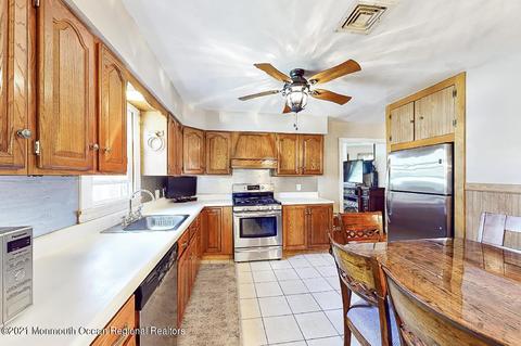 752 Cherry Ln, Brick, NJ 08723 photo 7