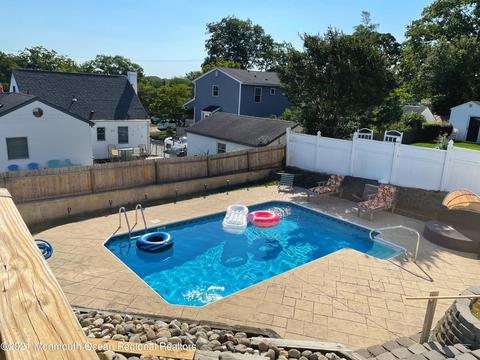 175 Walnut Dr, Brick, NJ 08724 photo 2