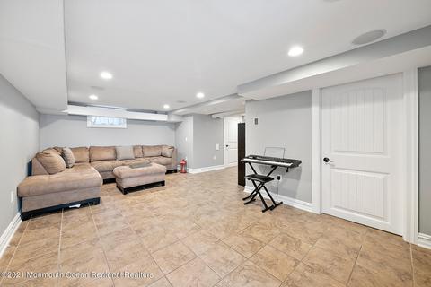 7 Flomar Ave, Middletown, NJ 07748 photo 55
