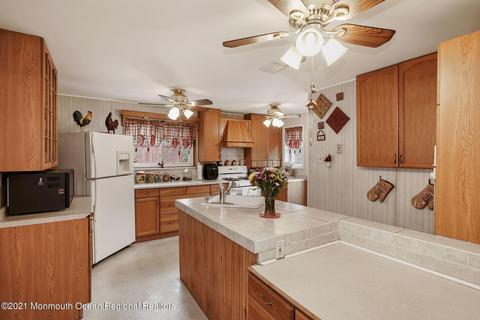128 Hickory Rd, Jackson, NJ 08527 photo 15