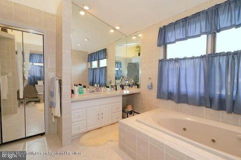 16 Bayview Dr, Waretown, NJ 08758 photo 17