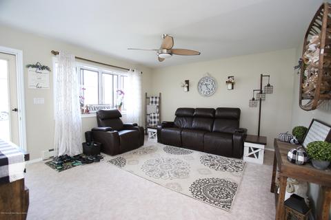 16 Bayview Dr, Waretown, NJ 08758 photo 3
