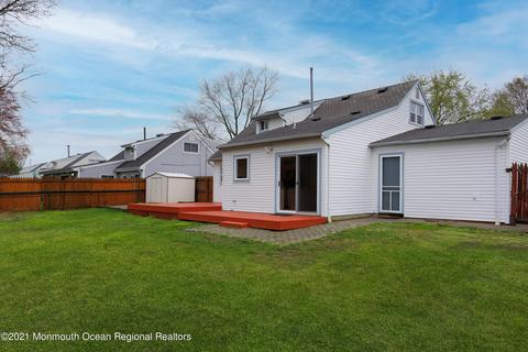 32 Appleton Dr, Hazlet, NJ 07730 photo 5